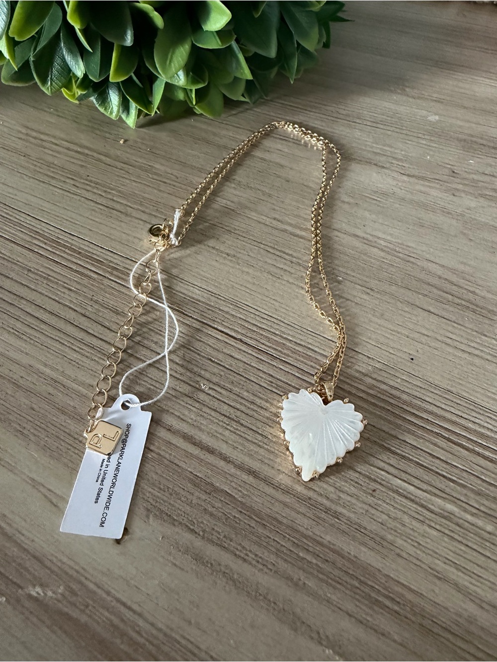 Park Lane Gold Chain Necklace with White Heart Shell Pendant